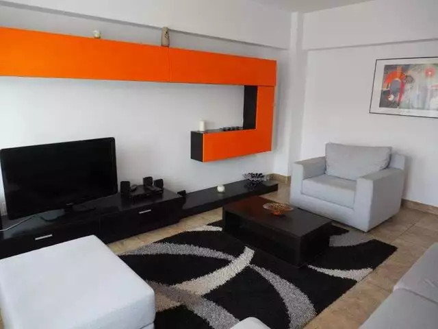 Vanzare apartament, 3 camere, in Sector 3, zona Unirii (S3)