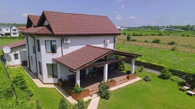 De vanzare casa, 6 camere, in Nord, zona Izvorani