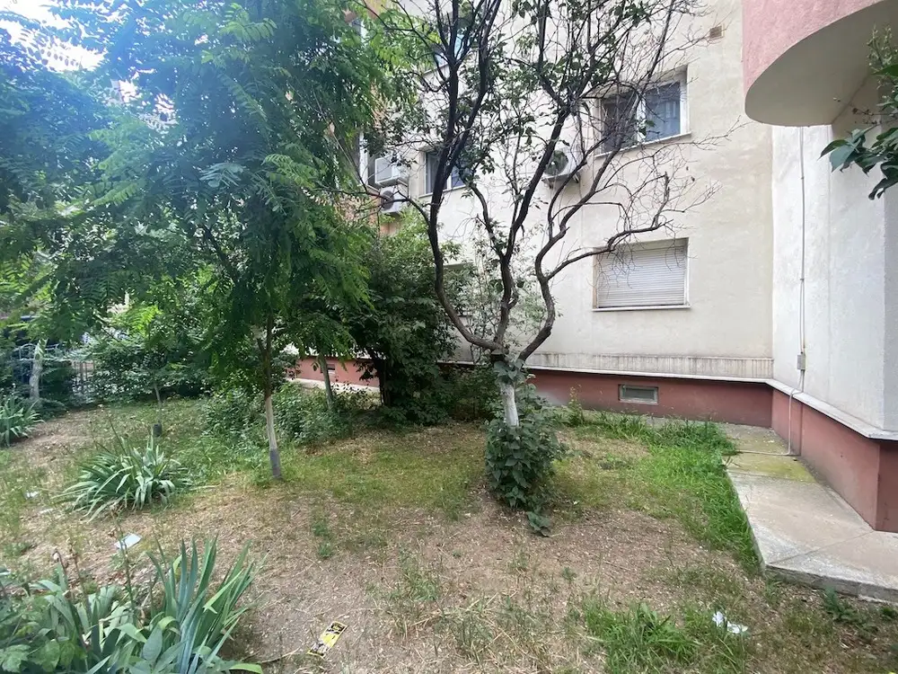 Se vinde apartament, 4 camere, in Sector 3, zona Nerva Traian