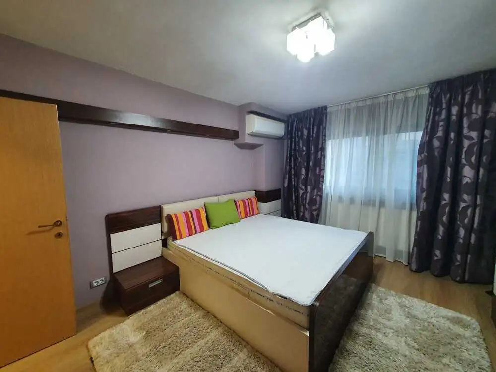 De inchiriat apartament, 3 camere, in Sector 1, zona Piata Victoriei