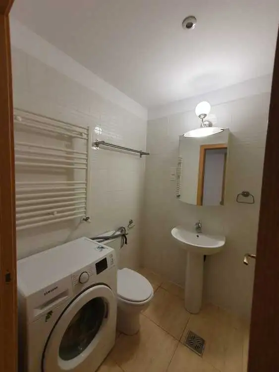 Vanzare apartament, 3 camere, in Sector 3, zona Titan