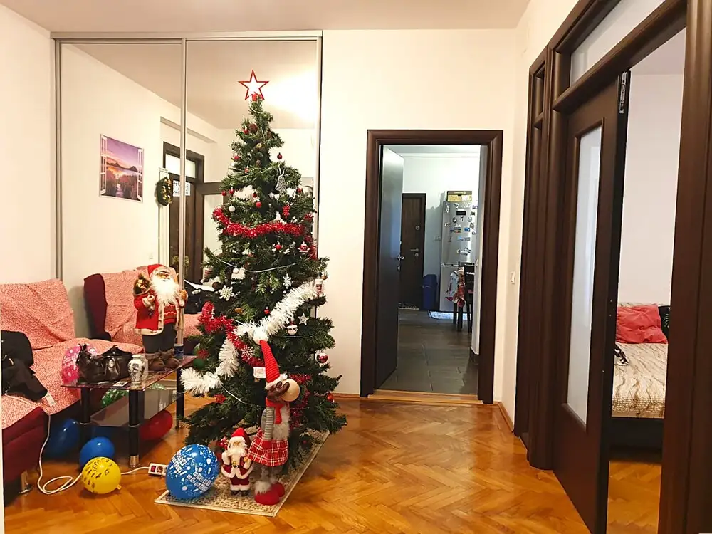 Vanzare apartament, 3 camere, in Sector 1, zona Calea Victoriei