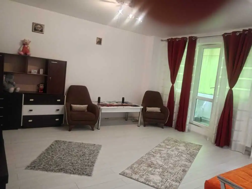 De vanzare apartament, 3 camere, in Vest, zona Chiajna