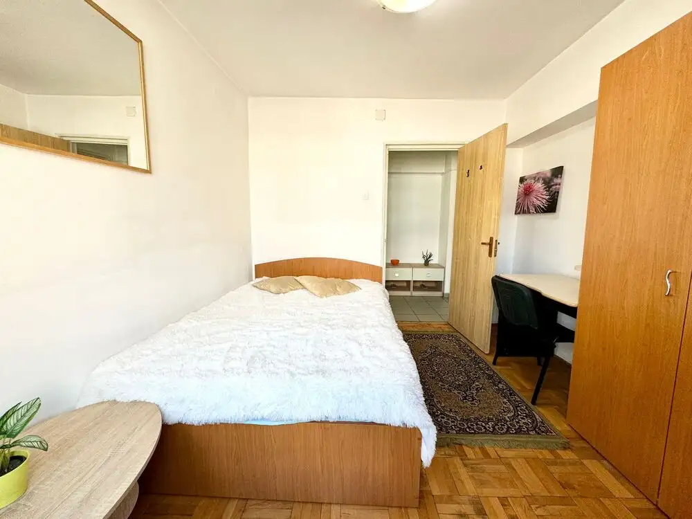 Vanzare apartament, 4 camere, in Sector 1, zona Piata Victoriei