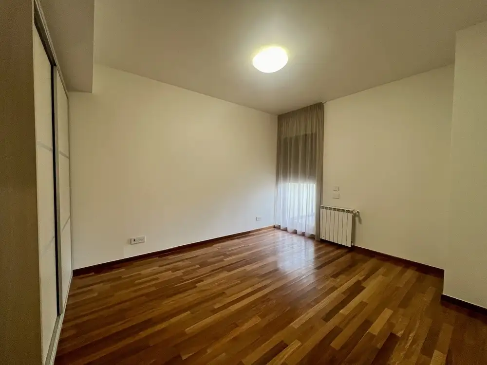 De inchiriat apartament, 4 camere, in Sector 1, zona Capitale