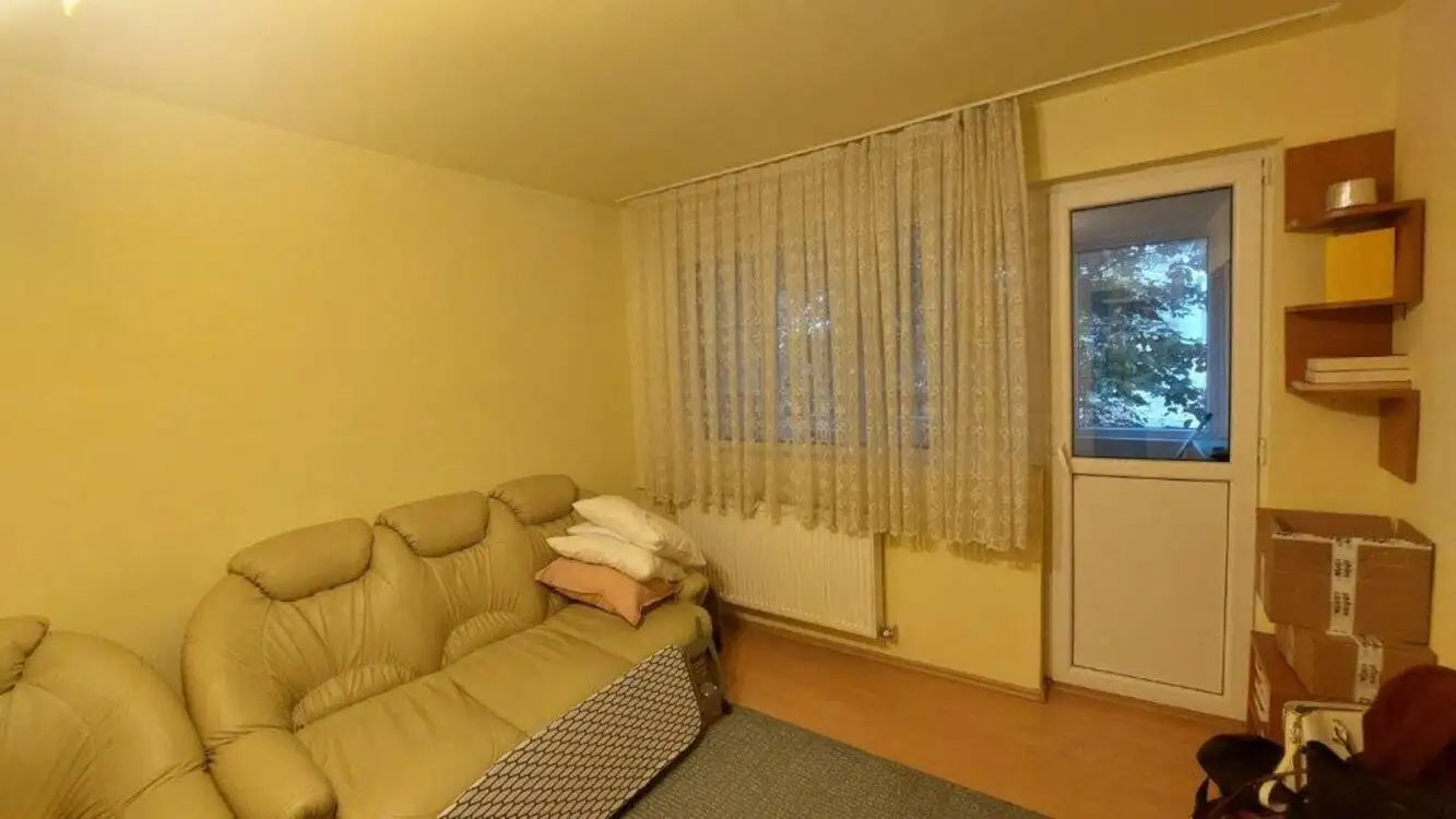 Vanzare apartament, 2 camere, in Sector 6, zona Giulesti