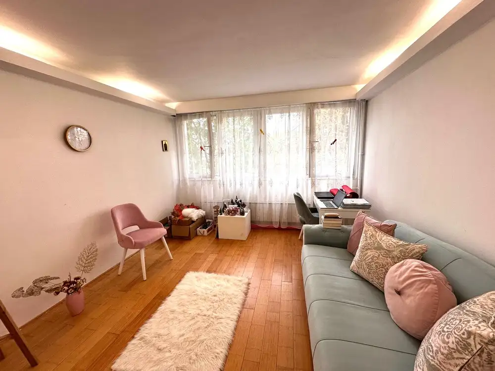 Vanzare apartament, 2 camere, in Sector 4, zona Tineretului