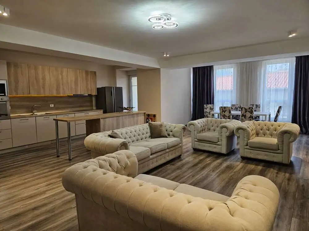 Vanzare apartament, 4 camere, in Sector 1, zona Herastrau