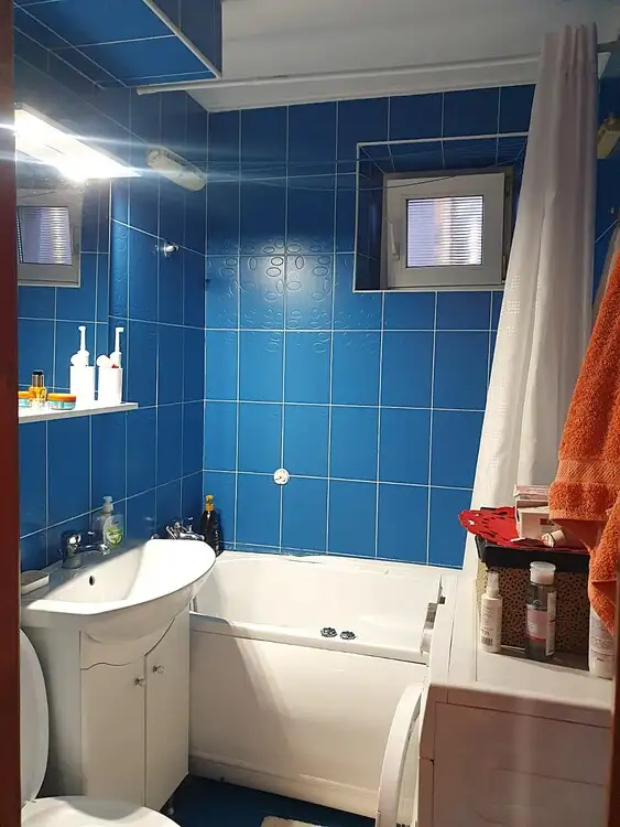 Vanzare apartament, 3 camere, in Sector 6, zona Timisoara