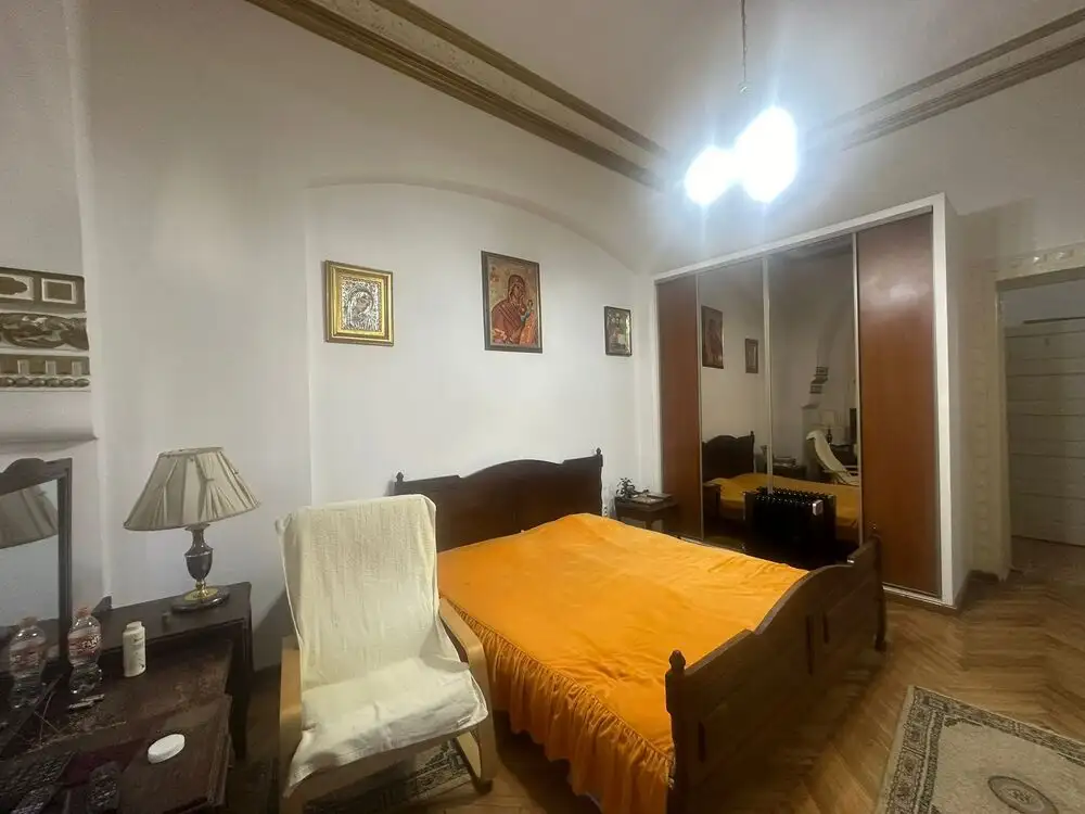 De vanzare apartament, 3 camere, in Sector 1, zona Victoriei