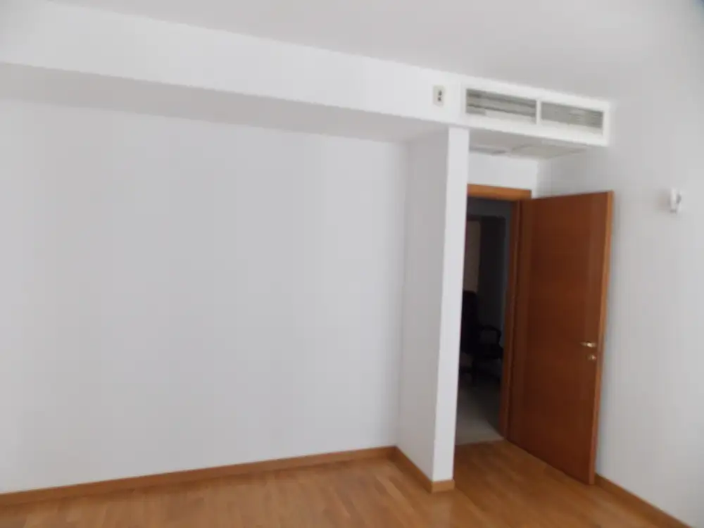 Inchiriere apartament, 4 camere, in Sector 1, zona Calea Victoriei