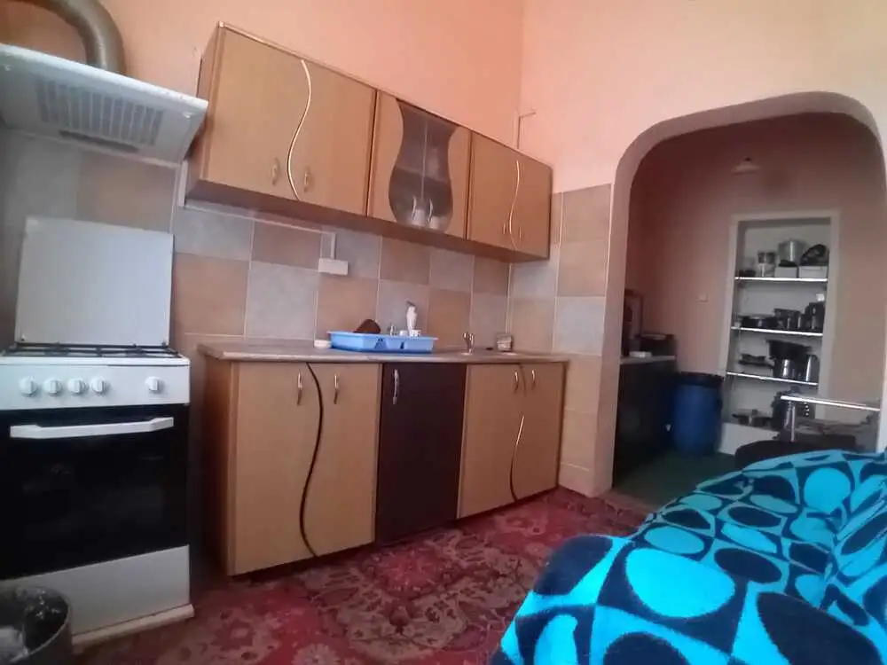 Vanzare apartament, 6 camere, in Sector 4, zona Marasesti