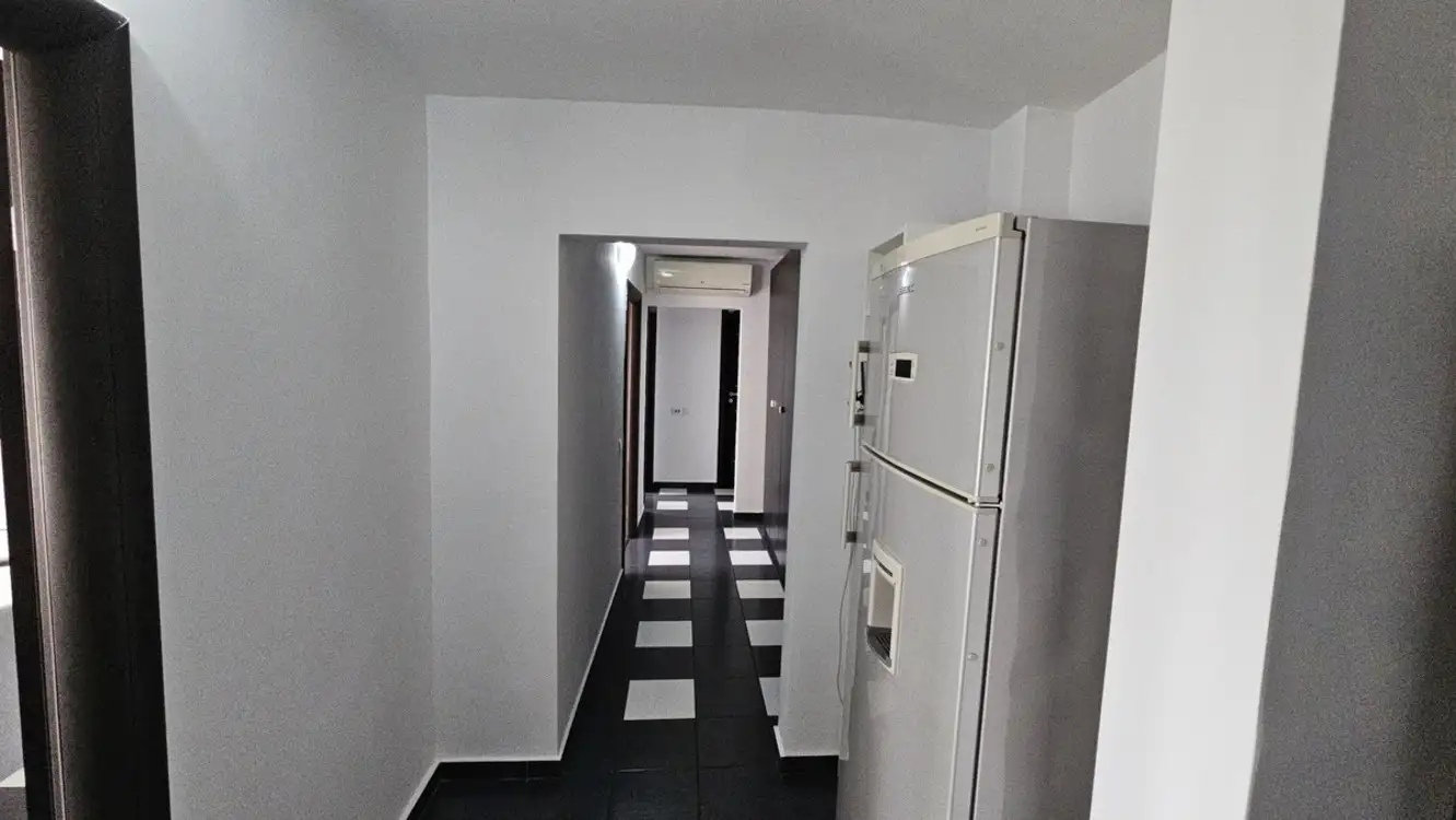 De vanzare apartament, 3 camere, in Sector 6, zona Gorjului