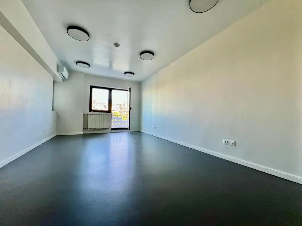 Inchiriere apartament, 4 camere, in Sector 3, zona Piata Unirii (S3)