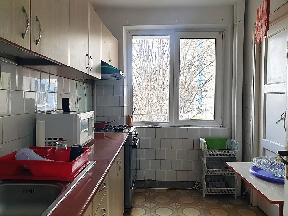 Vanzare apartament, 3 camere, in Sector 1, zona 1 Mai