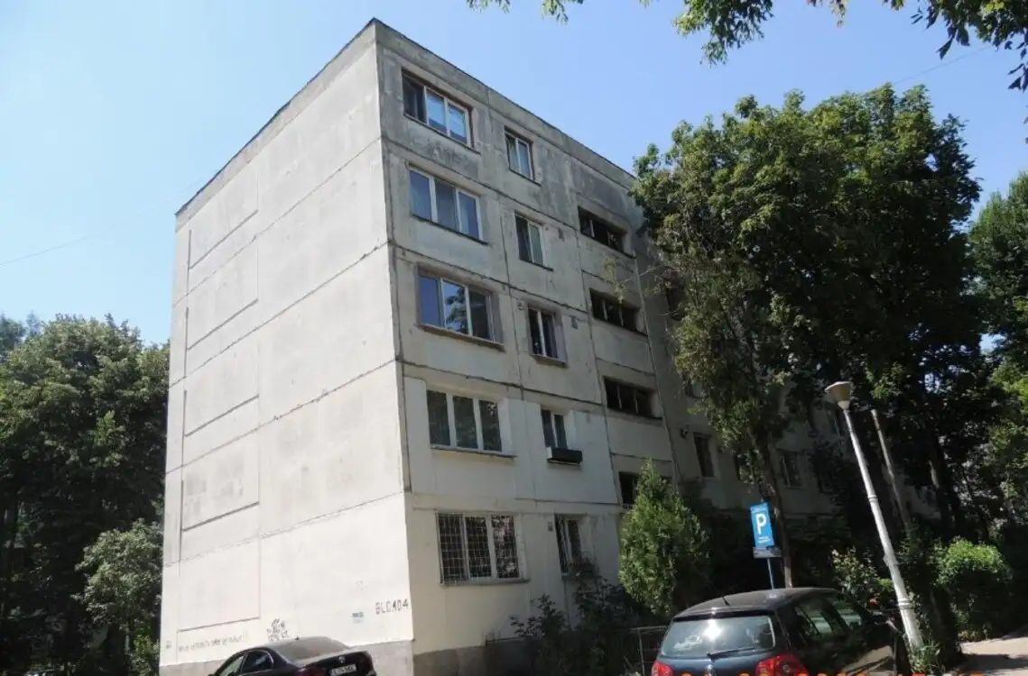 Vanzare apartament, 3 camere, in Sector 4, zona Berceni