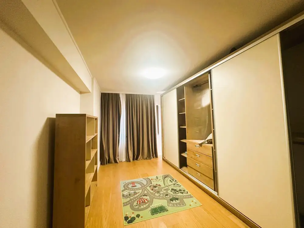 Vanzare apartament, 3 camere, in Sector 5, zona Splaiul Independentei