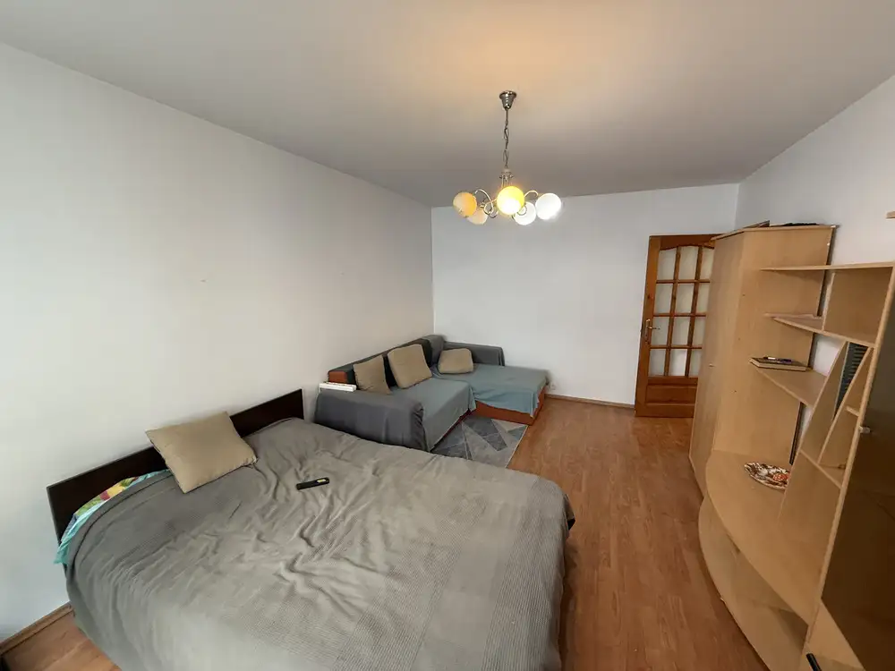 Vanzare apartament, 3 camere, in Sector 6, zona Crangasi