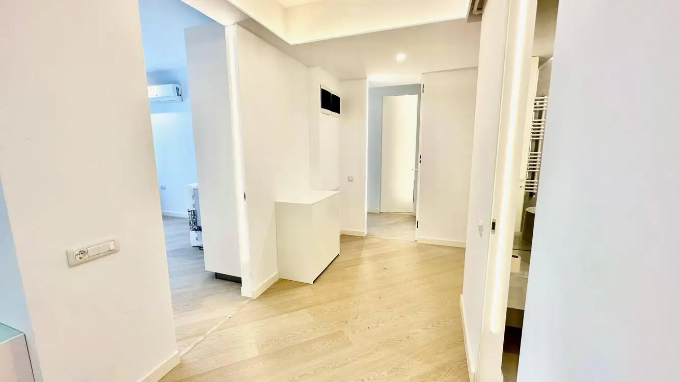 Vanzare apartament, 3 camere, in Sector 1, zona Pipera