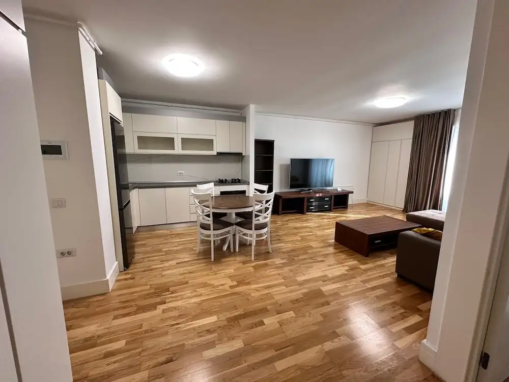 Se vinde apartament, 2 camere, in Sector 2, zona Floreasca