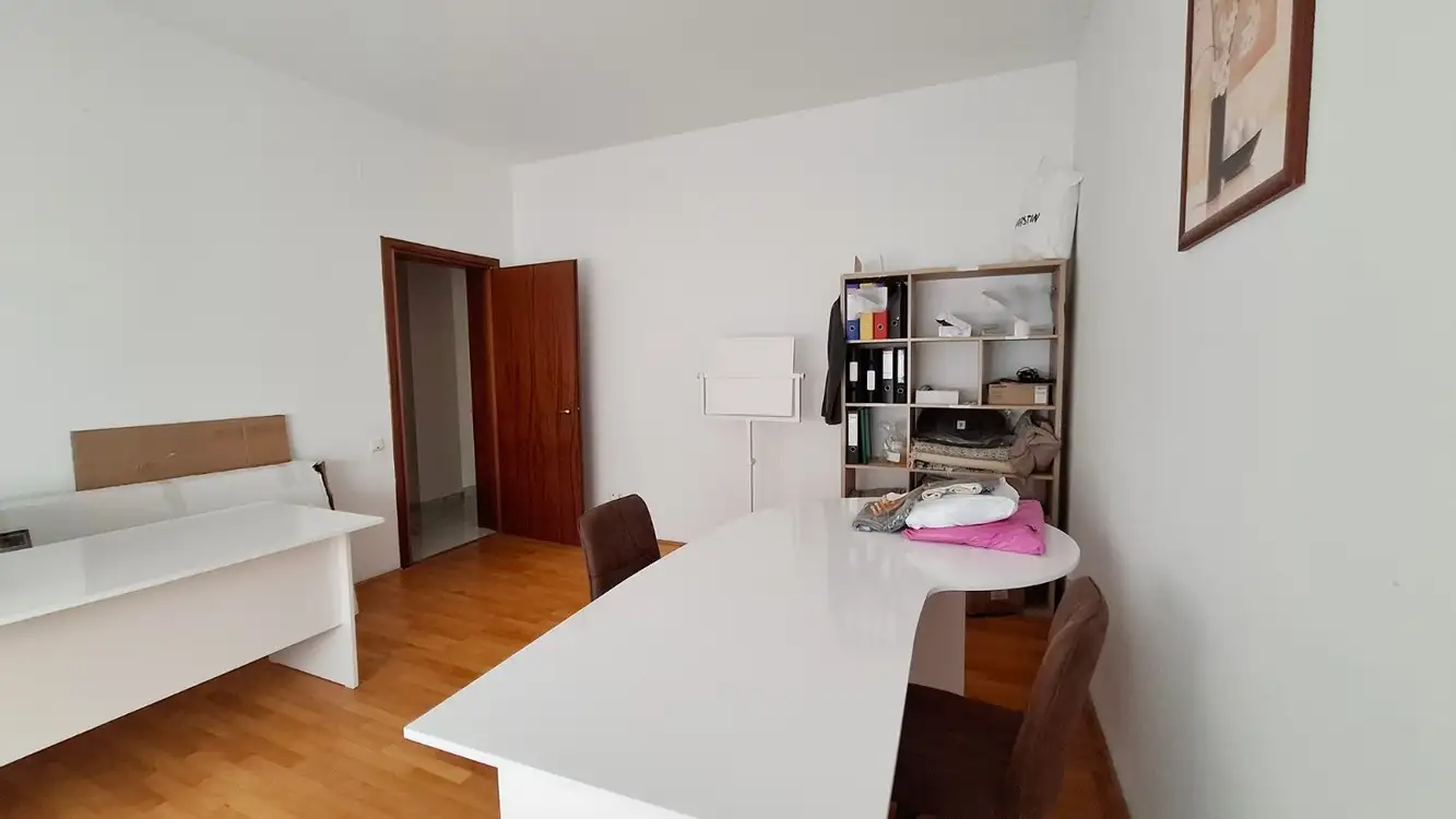 De vanzare apartament, 4 camere, in Sector 1, zona Primaverii