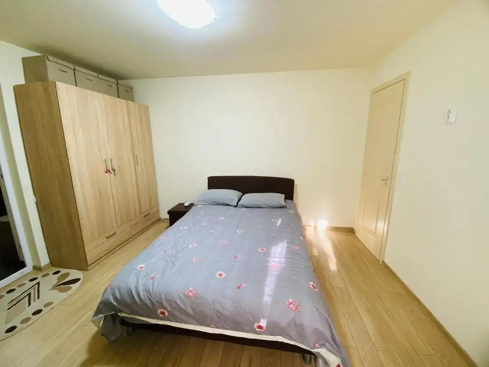 Vanzare casa, 7 camere, in Sector 1, zona Bucurestii Noi