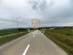 Teren extravilan 10000 mp de vanzare in Sibiu Sura Mica