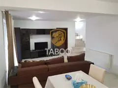 Apartament modern cu 4 camere de vanzare in Sebes