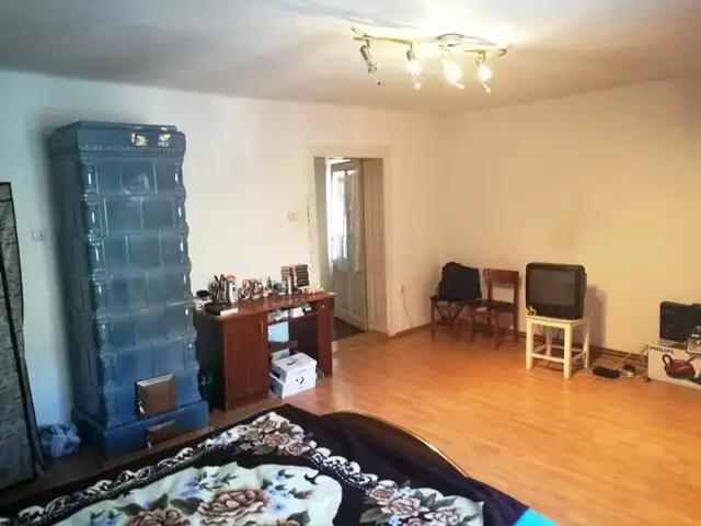 Apartament la casa cu 3 camere si 170 teren privat in Sibiu Terezian