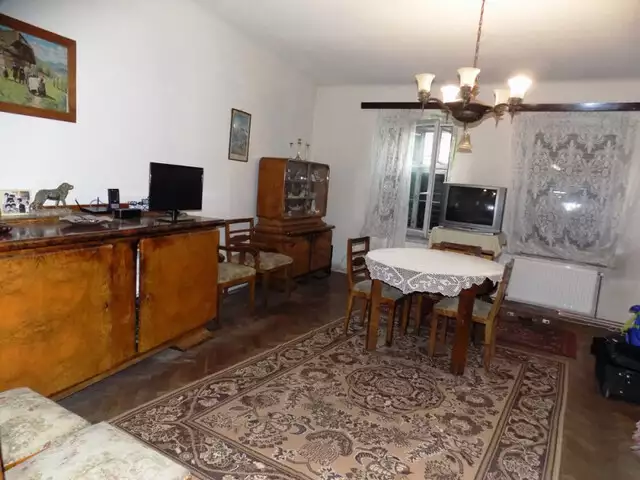 Apartament cu 3 camere 79 mp utili in zona Piata Cibin din Sibiu