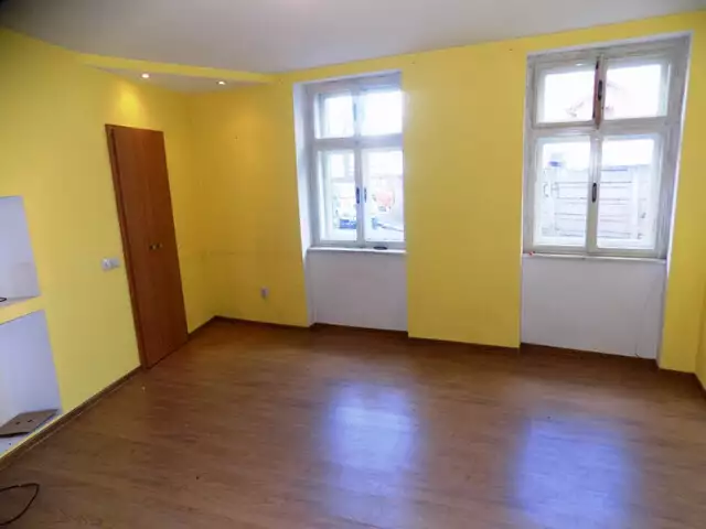 Apartament cu 2 camere de vanzare in Sibiu zona Orasul de Jos