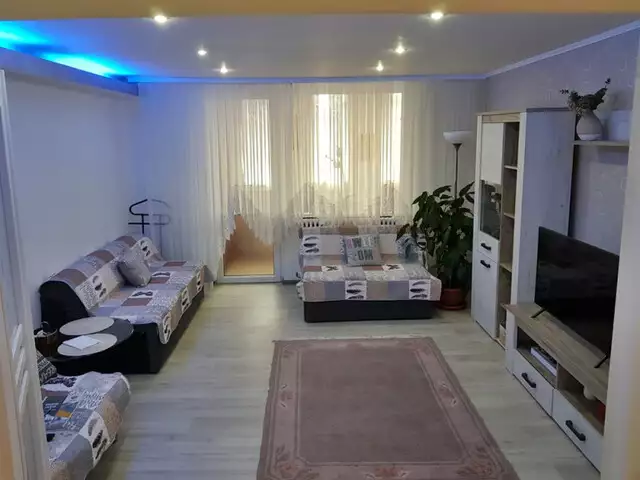 Apartament cu 3 camere de vanzare in Sebes zona Mihail Kogalniceanu