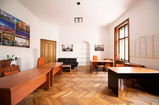 Spatiu de birouri cu 2 camere in Sibiu zona Centrul Istoric