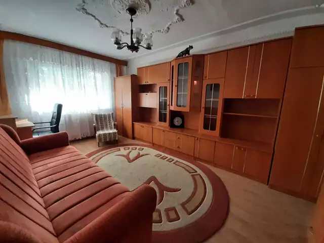 Apartament de vanzare 3 camere in Sibiu zona Vasile Aaron