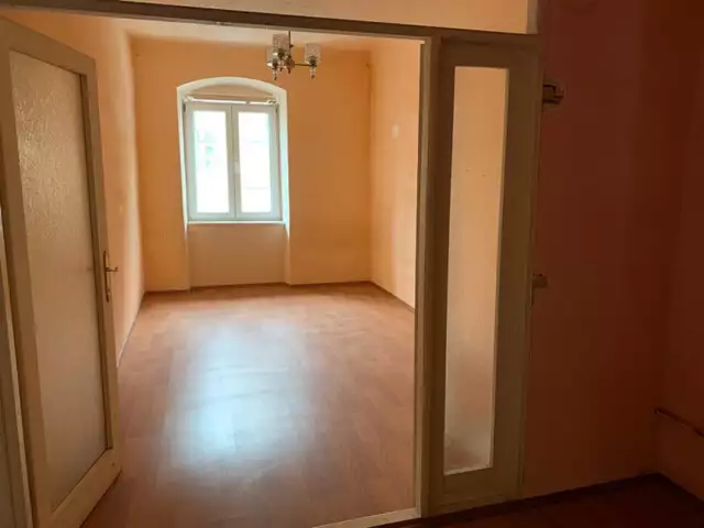 Apartament 2 camere ideal investitie in Sibiu Orasul de Jos