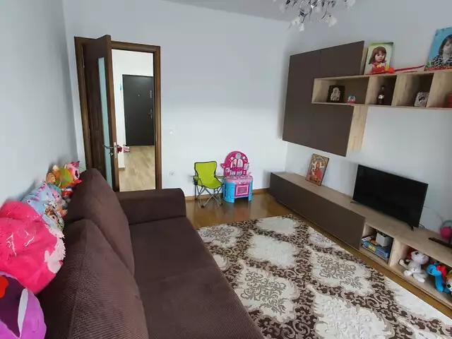 Apartament decomandat la parter cu 3 camere in Sibiu zona Turnisor