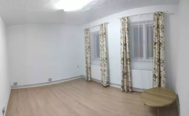 Apartament de inchiriat 2 camere decomandate in Centru Sibiu
