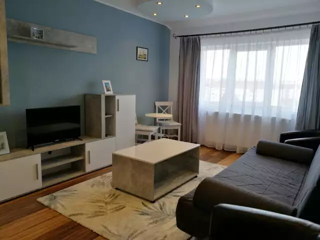 Apartament 3 camere 68 mp de inchiriat in Sibiu zona Siretului