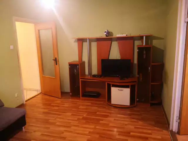 Apartament cu 3 camere de vanzare etajul 2 in Sibiu zona Rahovei