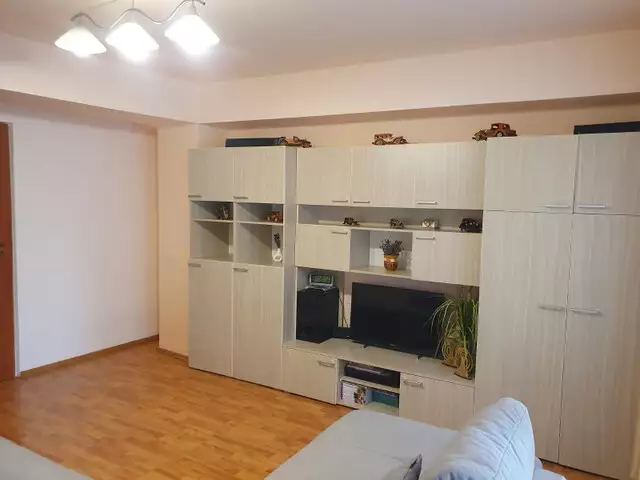 Apartament 56 mp utili cu balcon in Sibiu zona Vasile Aaron