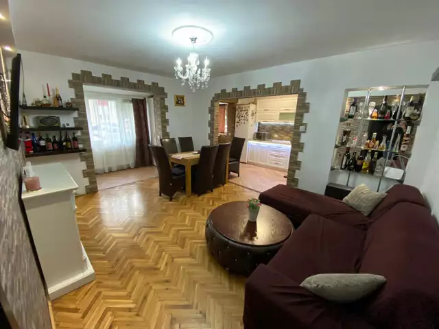 Apartament de inchiriat 3 camere Vasile Aaron Sibiu