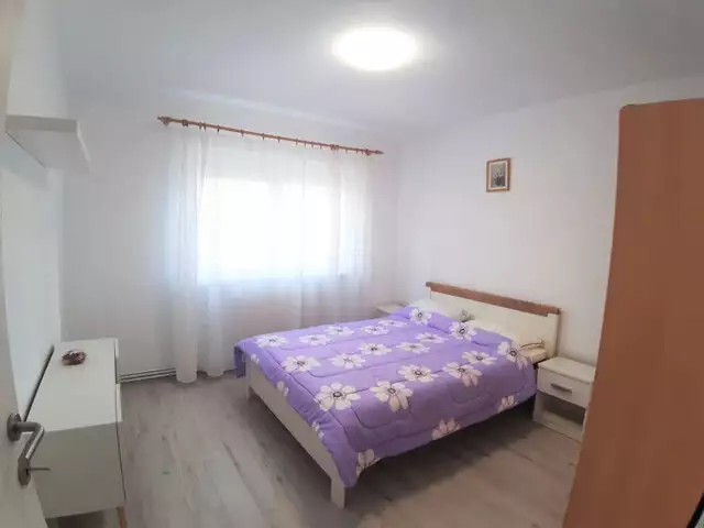 Apartament 2 camere si pivnita de vanzare zona Strand Sibiu