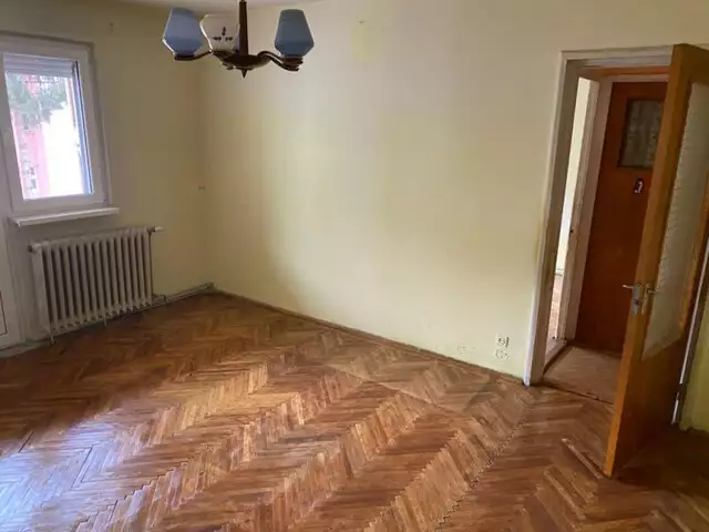 Apartament 3 camere pivnita de vanzare 47 mp utili Mihai Viteazu Sibiu