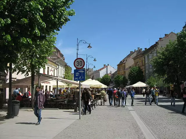 Spatiu comercial de inchiriat strada Balcescu 157 mp Sibiu
