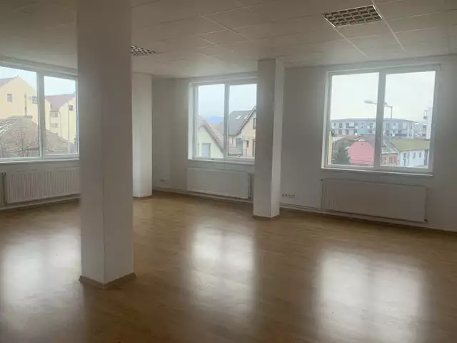 Spatiu birouri de inchiriat 120 mp utili parcari in Turnisor Sibiu
