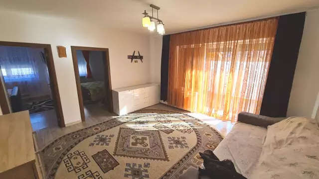 Apartament 3 camere de inchiriat zona Tiglari Sibiu