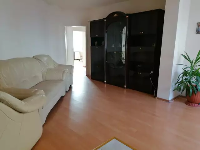 De vanzare apartament cu 3 camere in Sibiu zona Tilisca