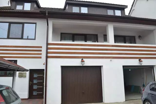 Casa de inchiriat cu 9 camere si garaj in zona Strand din Sibiu