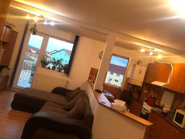 Apartament de vanzare 3 camere 69 mpu intabulat 2 bai Terezian Sibiu