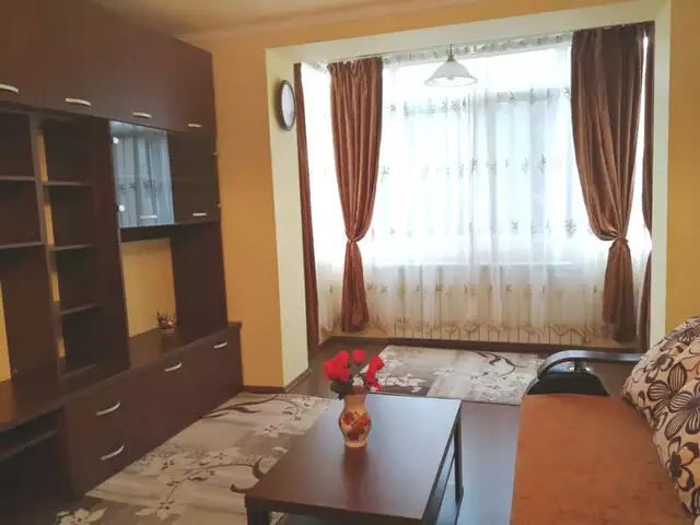 Apartament de vanzare in Sibiu etaj 2 decomandat zona Mihai Viteazul
